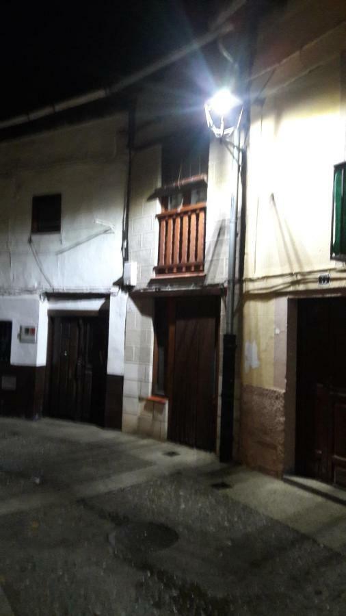 카베주엘라델발 La Casita Del Jerte 아파트 외부 사진